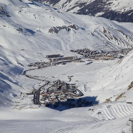 - Beau Pied Pistes * Tignes
